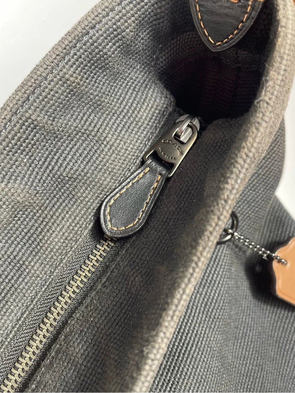 Coach Canvas Tote 38 Black Canvas/Leather-COA - Picture 13 of 16